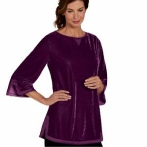 - m Soft Surroundings Weekender Velvet Tunic